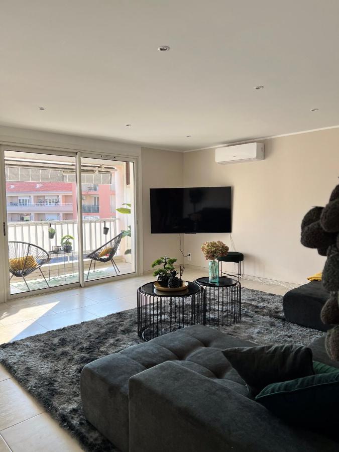 Le Bonheur De Saint Aygulf Apartment Luaran gambar
