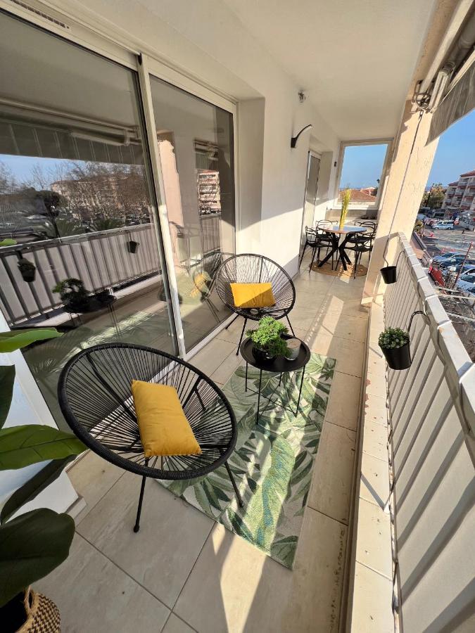 Le Bonheur De Saint Aygulf Apartment Luaran gambar